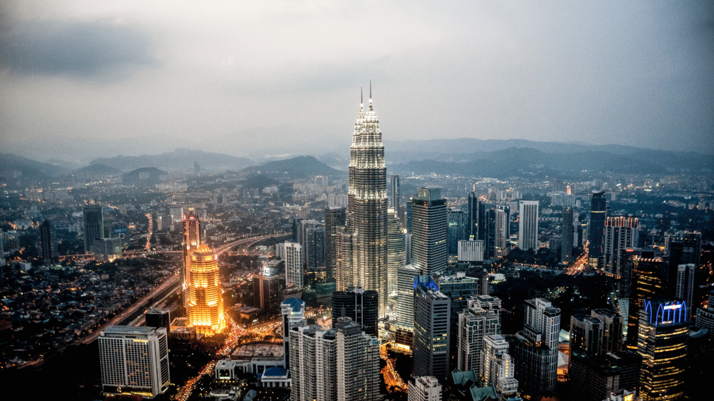 How Malaysia’s Colonial Past Shapes Modern Identity...